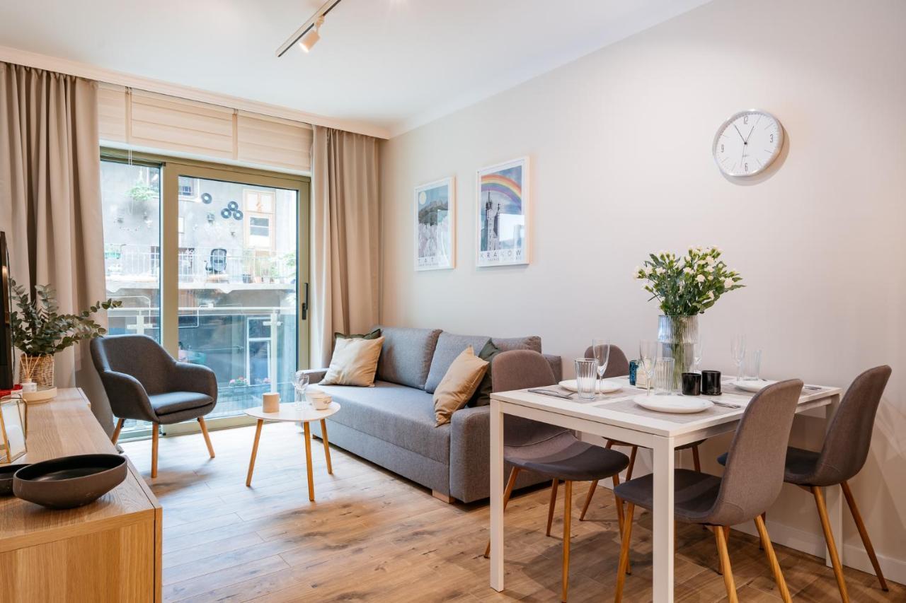 Piedmont Home By Loft Affair คราคูฟ ภายนอก รูปภาพ