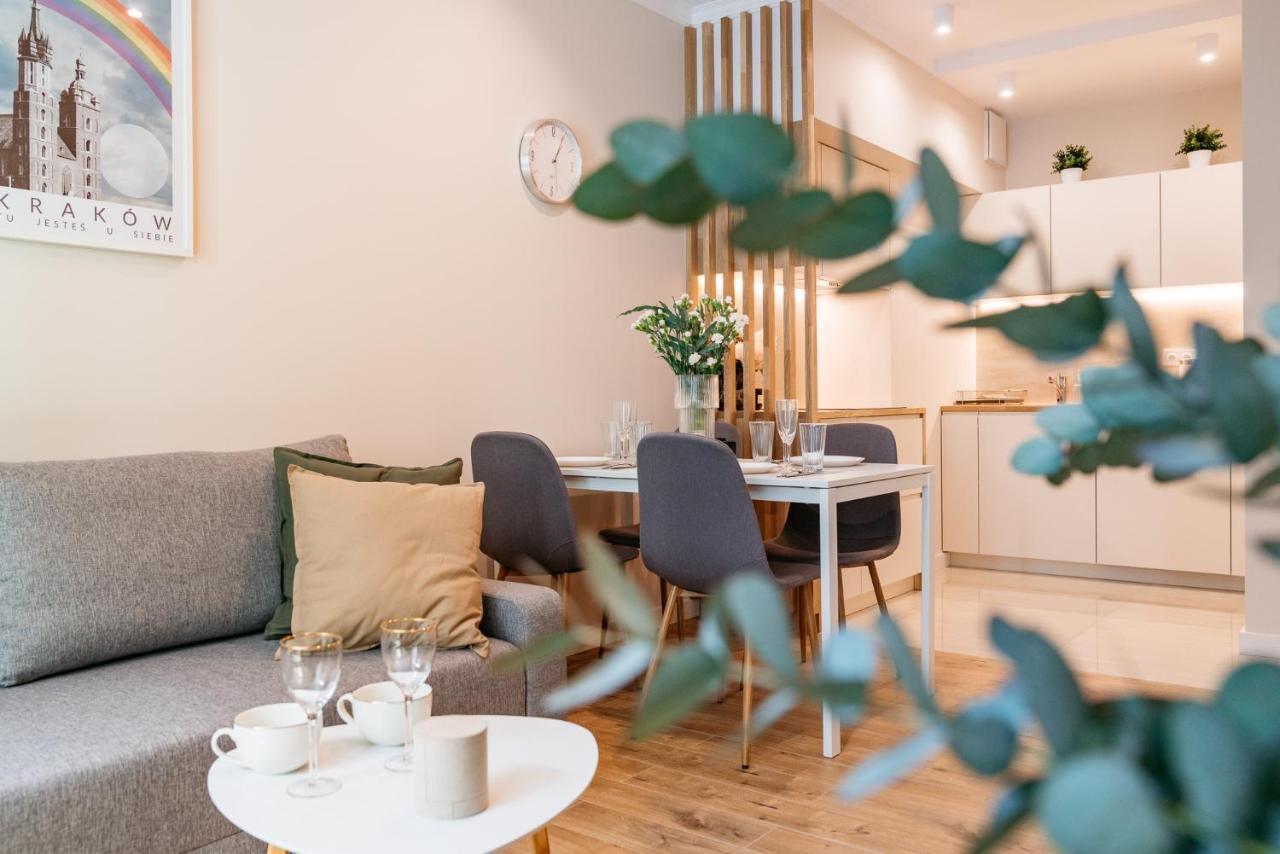 Piedmont Home By Loft Affair คราคูฟ ภายนอก รูปภาพ