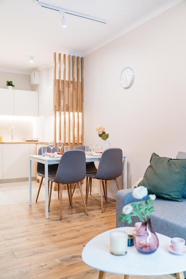 Piedmont Home By Loft Affair คราคูฟ ภายนอก รูปภาพ